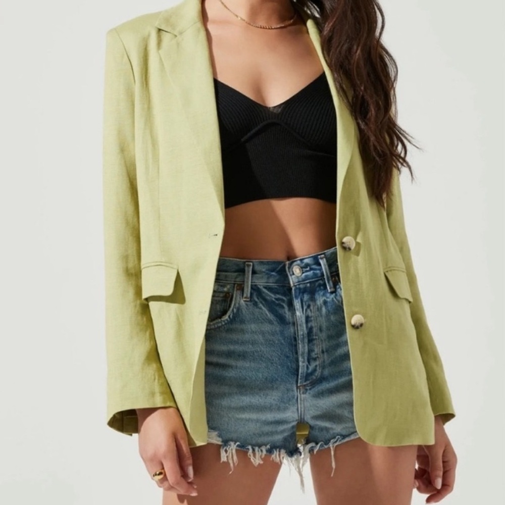 ASTR‎ The Label Rio Oversized Blazer Jacket Celery Green Large NWOT Linen Blend